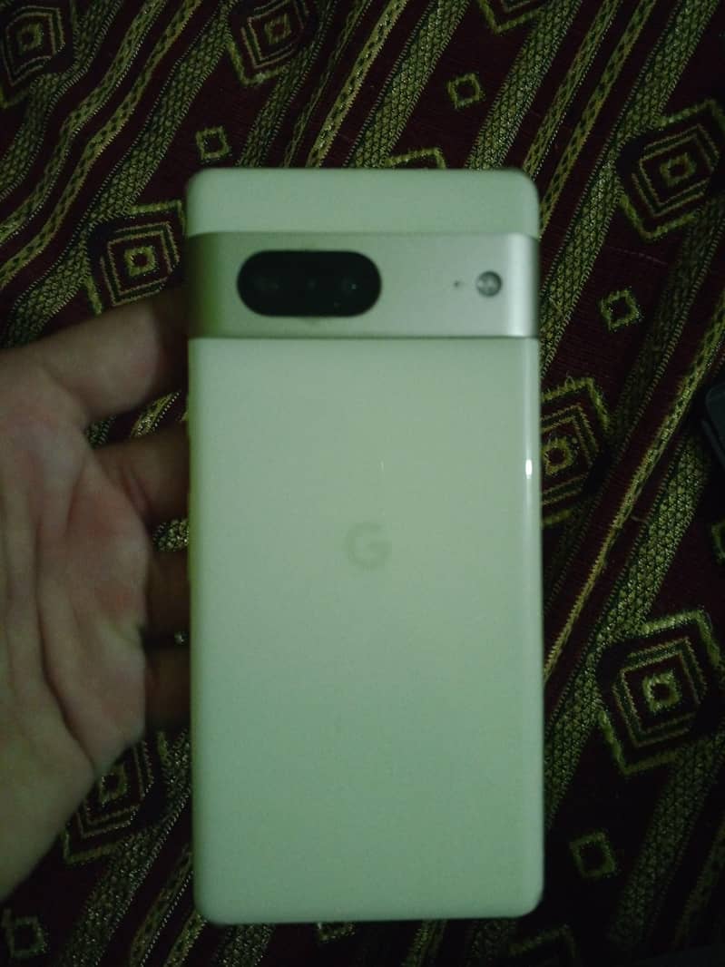 Google Pixel 7 3