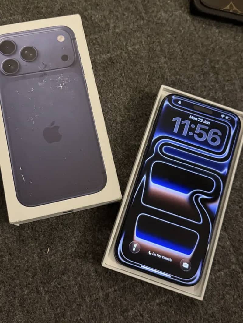 Apple iPhone 17 Pro Max 2