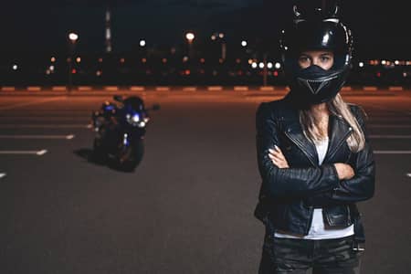 Need Female Bike Rider for Travel Vloging