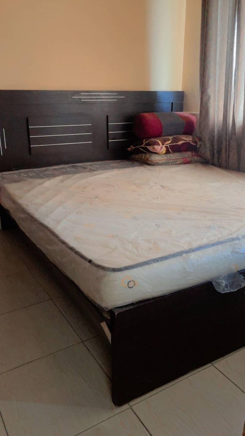 6/6 bed 10000 only 1