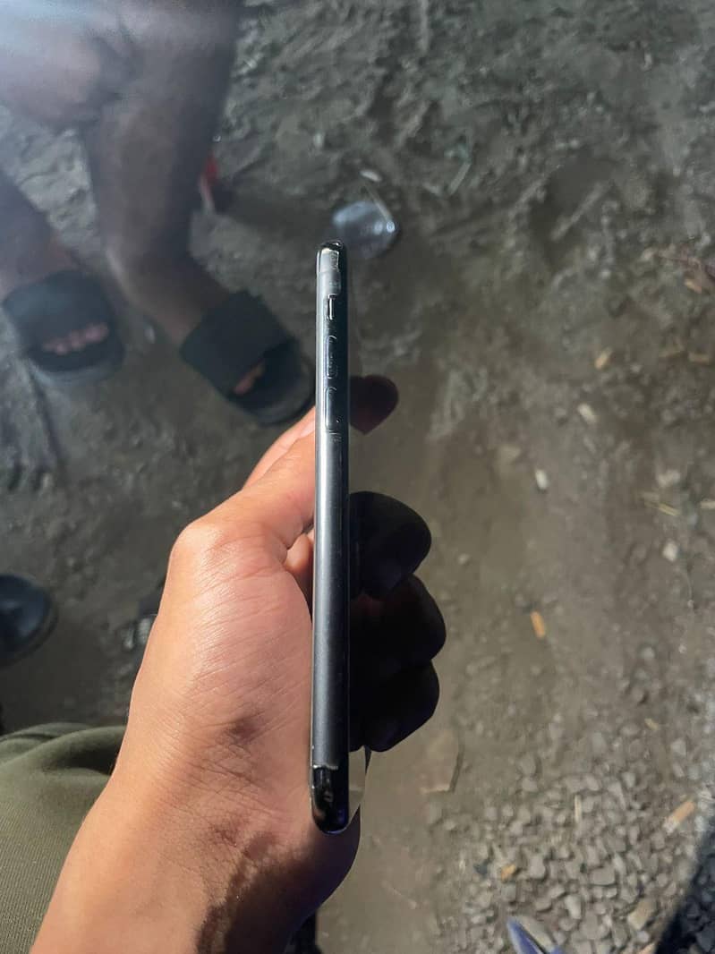 IPHONE 11 PRO 0