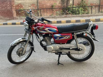 Honda CG 125 - 2022 - 9100km - Red