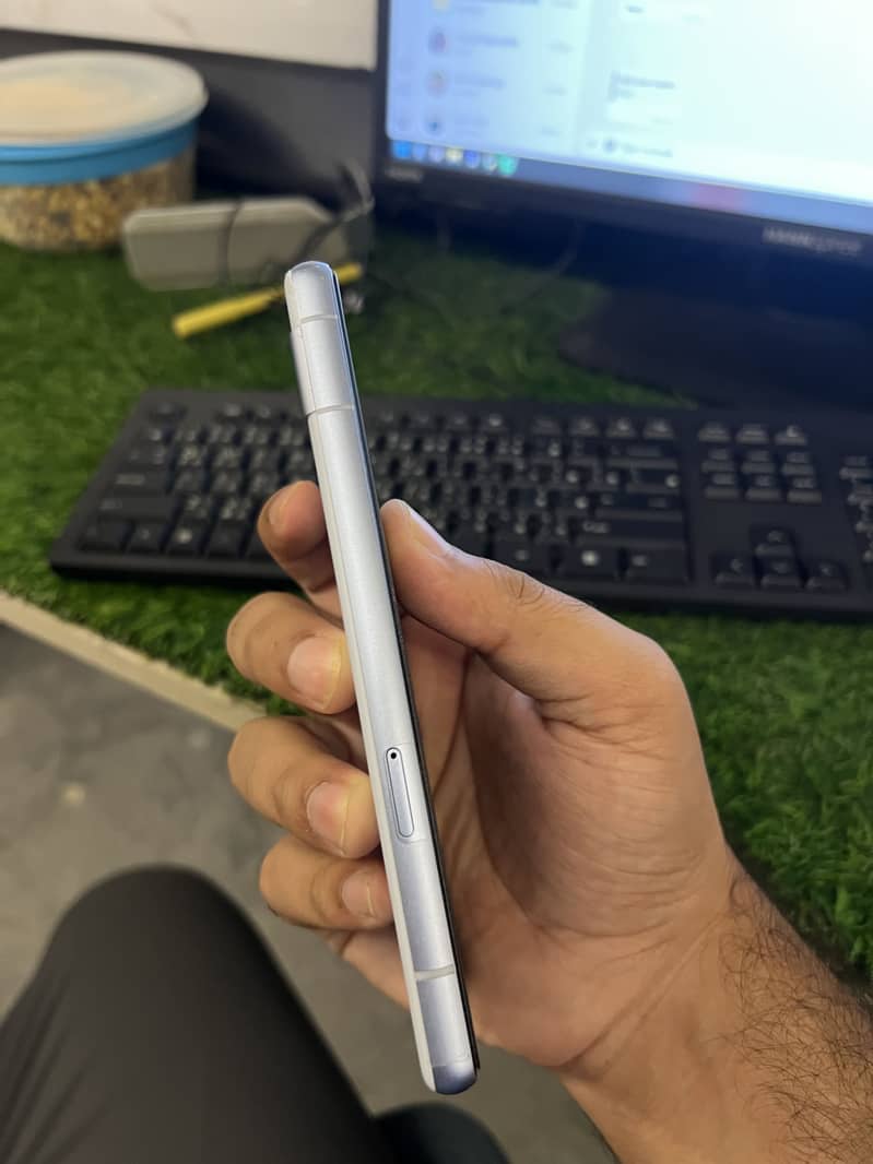 Google Pixel 7a 1