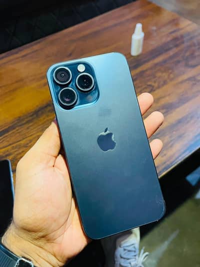 Apple iPhone 15 Pro Max