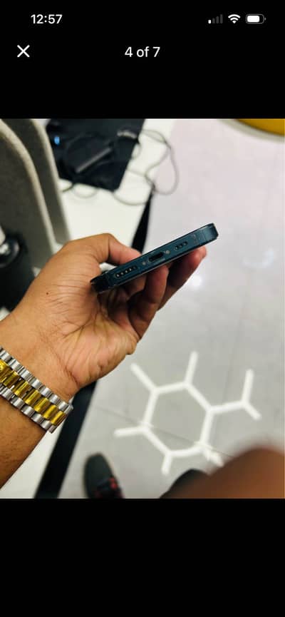 Apple iPhone 14
