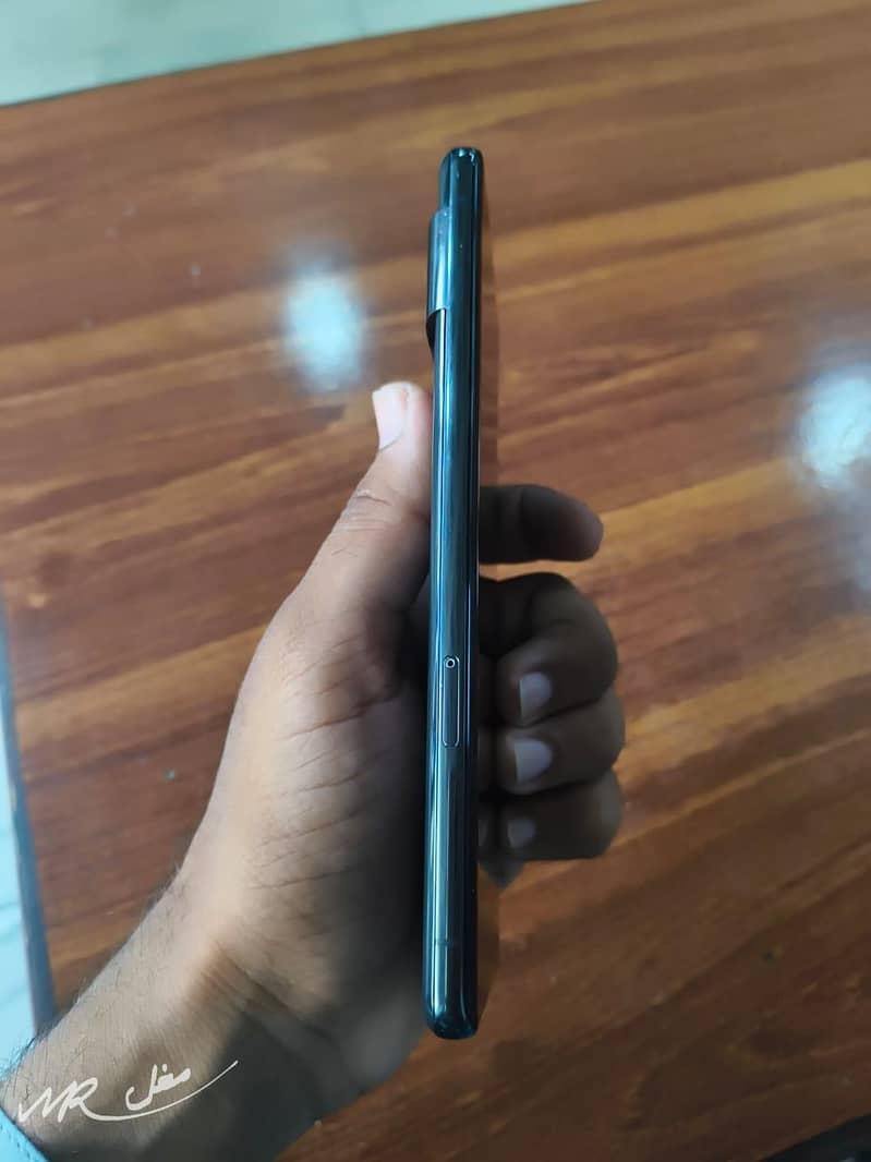 Google Pixel 7 Pro 2