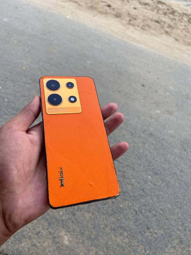 Infinix Note 30 1
