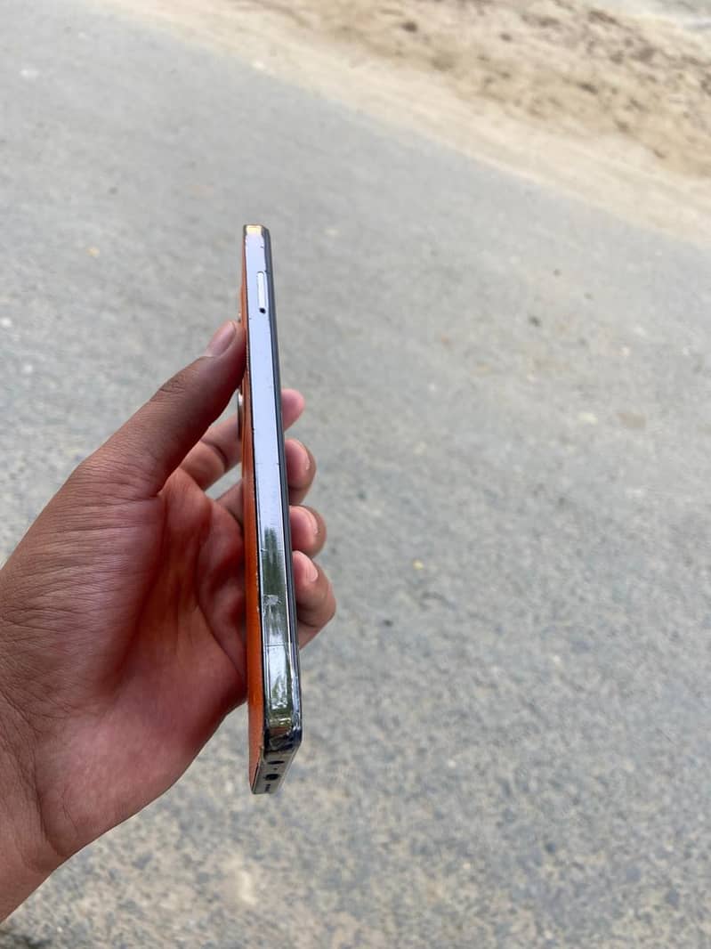 Infinix Note 30 2