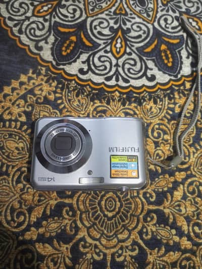 Fujifilm 14 Pixels