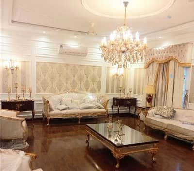 Fully Furnished 2 Kanal House Available In Model Town For sale