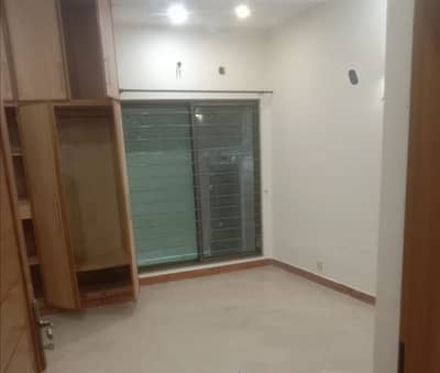 A Spacious 3 Kanal House In Model Town