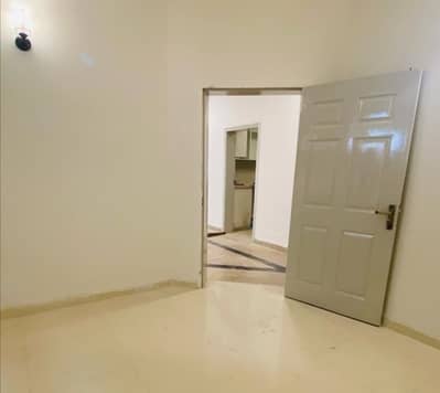Model Town 1 Kanal House Up For sale