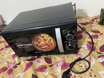 Microwave oven brand new