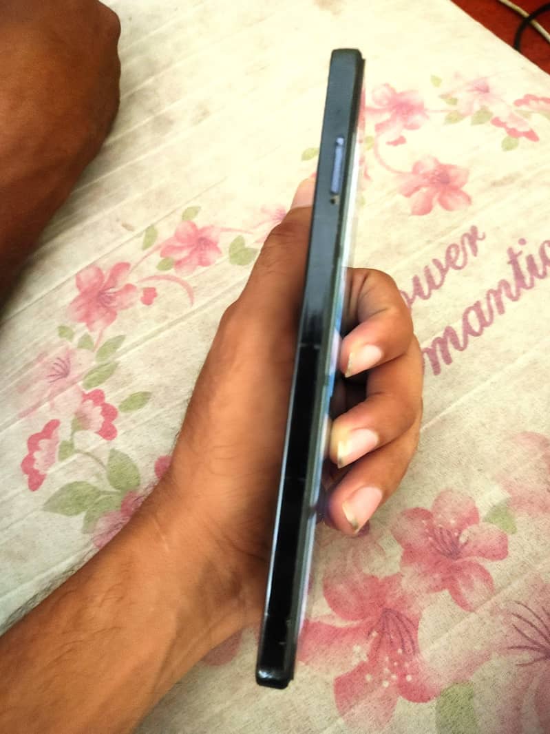 Tecno CAMON 20 Pro 5