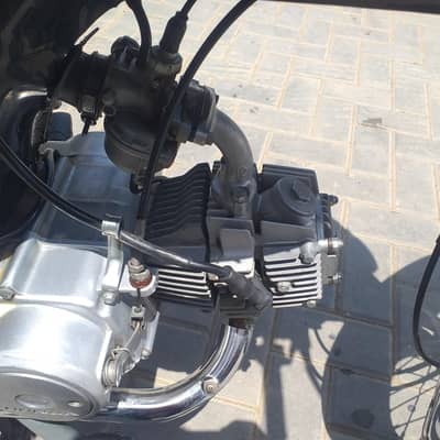 CD 70 bike
