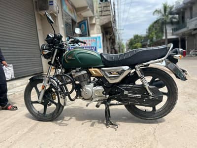 Honda CG 150 2025 Black %Silver  " total Genuim! argent Sale