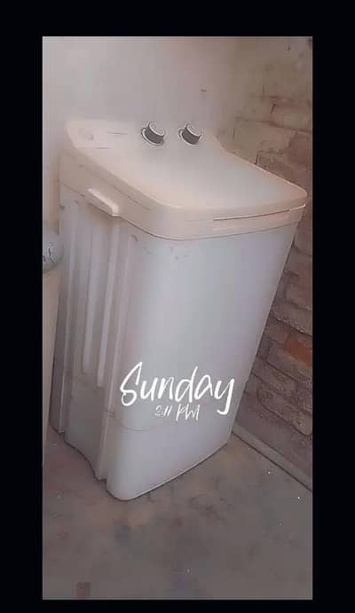 Dawlance Washing machine in good condition