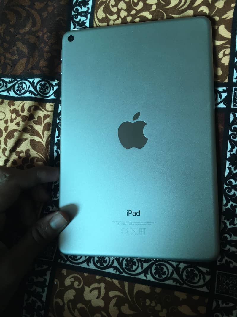 iPad mini 5 generation 0