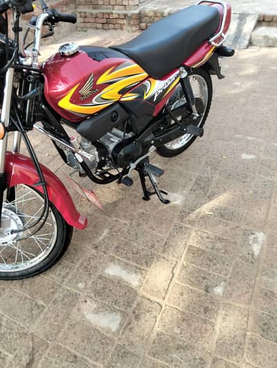 Honda 100 pridor 25 model (0302/719/3256)