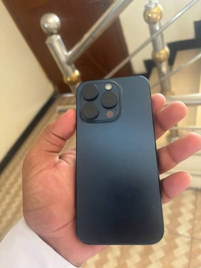 Apple iPhone 15 Pro