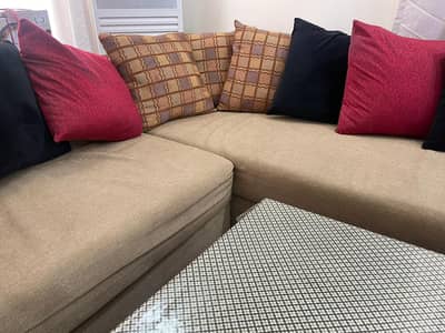 sofa + table