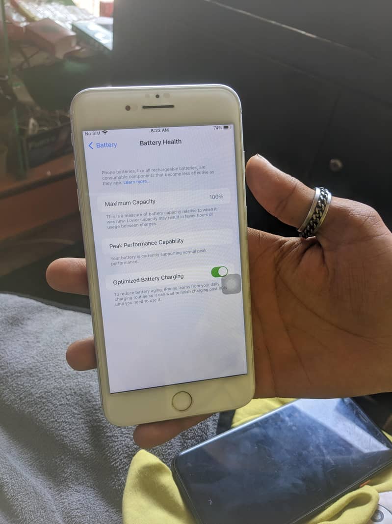 Apple iPhone 7 Plus 9