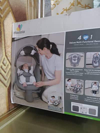 mastela 4 in 1 deluxe multi functional bassinet