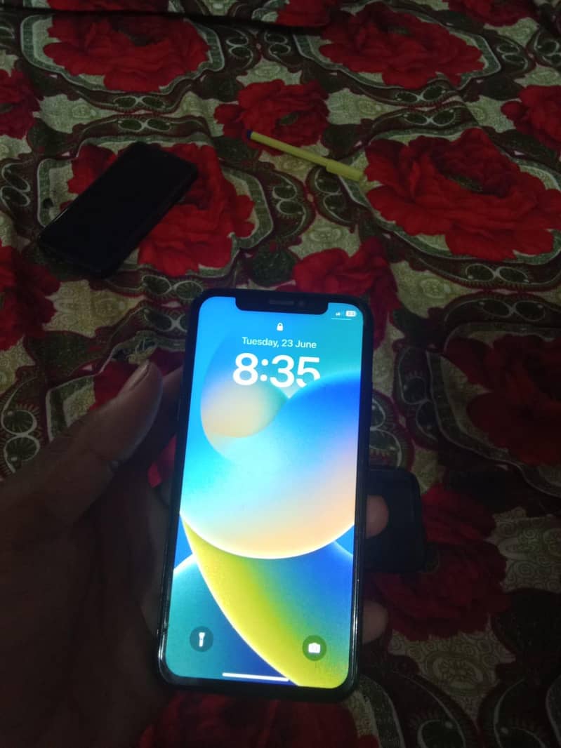 Apple iPhone X 1