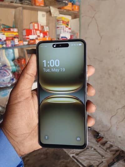 Tecno Spark Go 2 For Sale - 120Hz Smooth Display - Neat & Clean