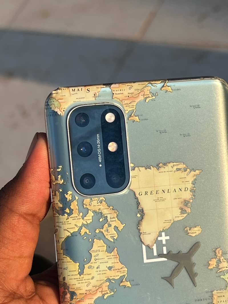 One Plus 8T 1