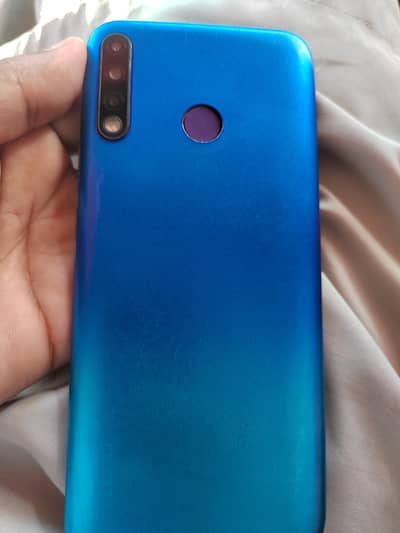 Tecno Spark 4