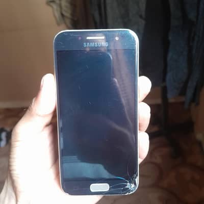 samsung a3  pta aprvd ( non pta iphone *walo k liye best h