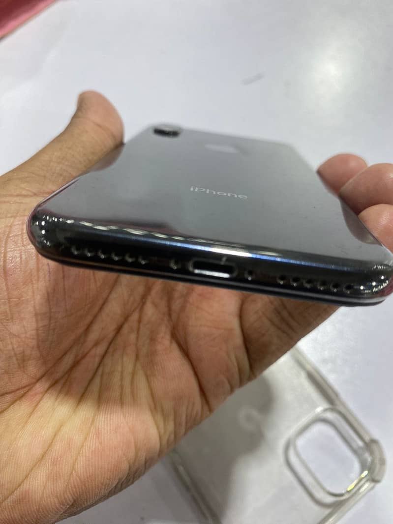 Apple iPhone X 2
