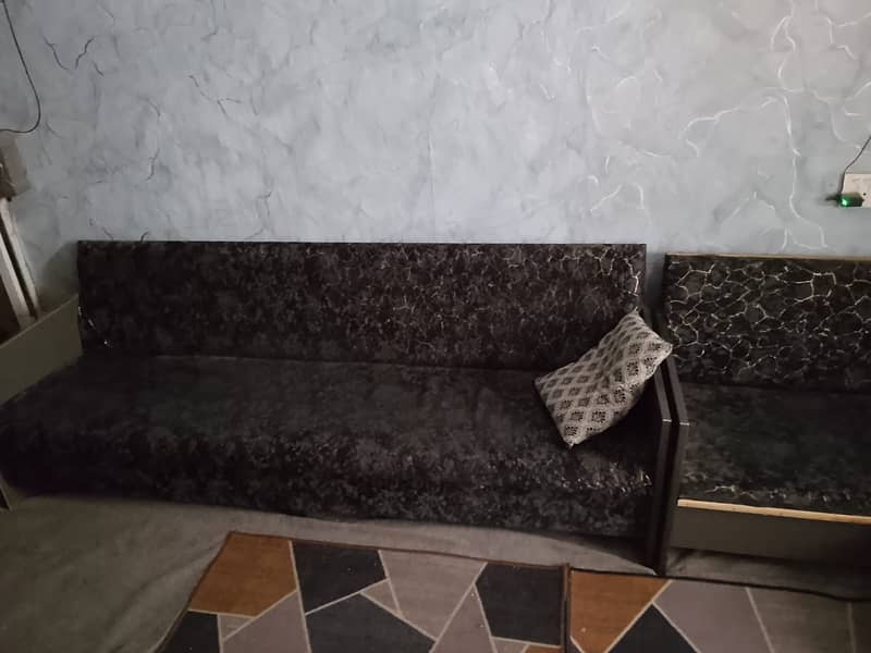 L Shape Sofas 0
