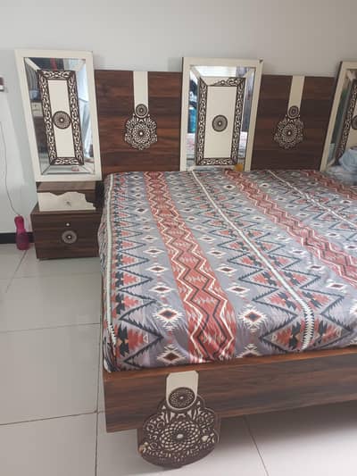 full size bed with side table (without mattress) & 1 dressing table