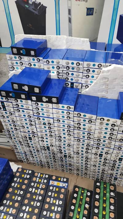 Lithium A Grade 3.2 volt 105 Ampare cell