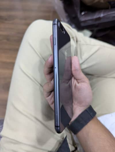 Apple iPhone 8 Plus