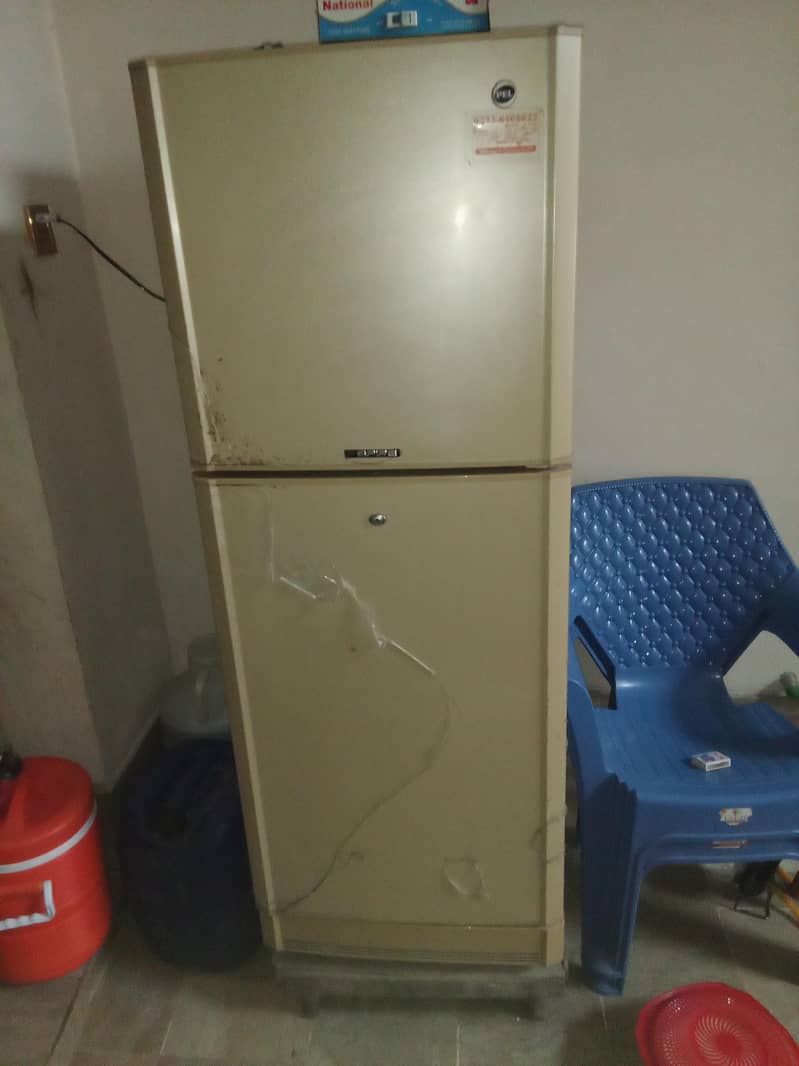 Refrigerator 0