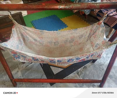 baby jhoola urgent sale