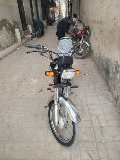 Honda CD 70 2025 model argent sell