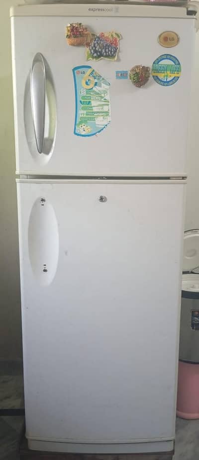 LG Refrigerator For Sale Not Cooling , Cheap Price