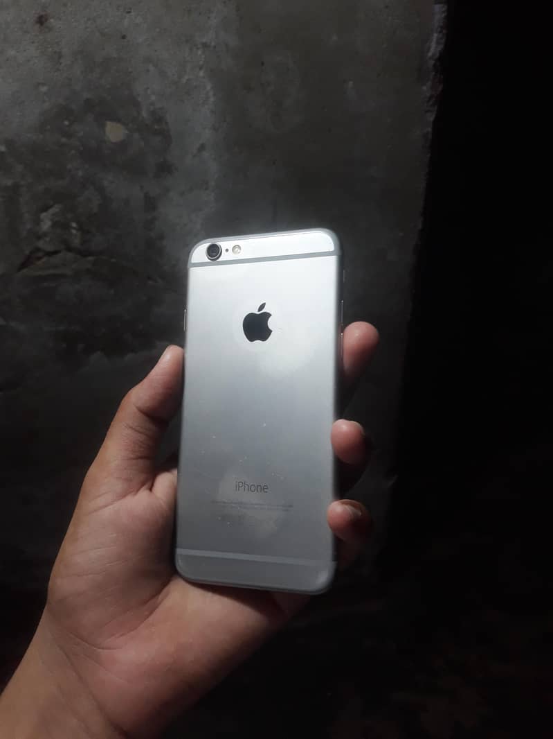 Apple iPhone 6 0