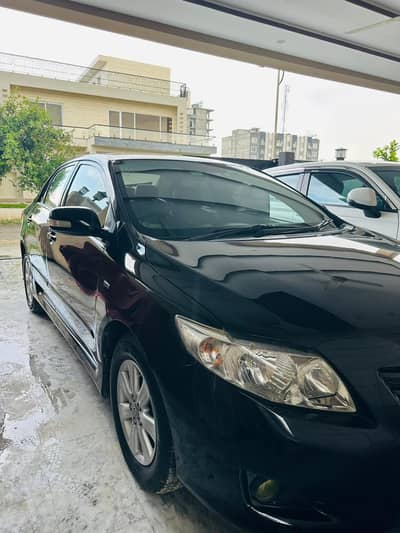 Toyota Corolla Altis Cruisetronic 1.8 2009 Model