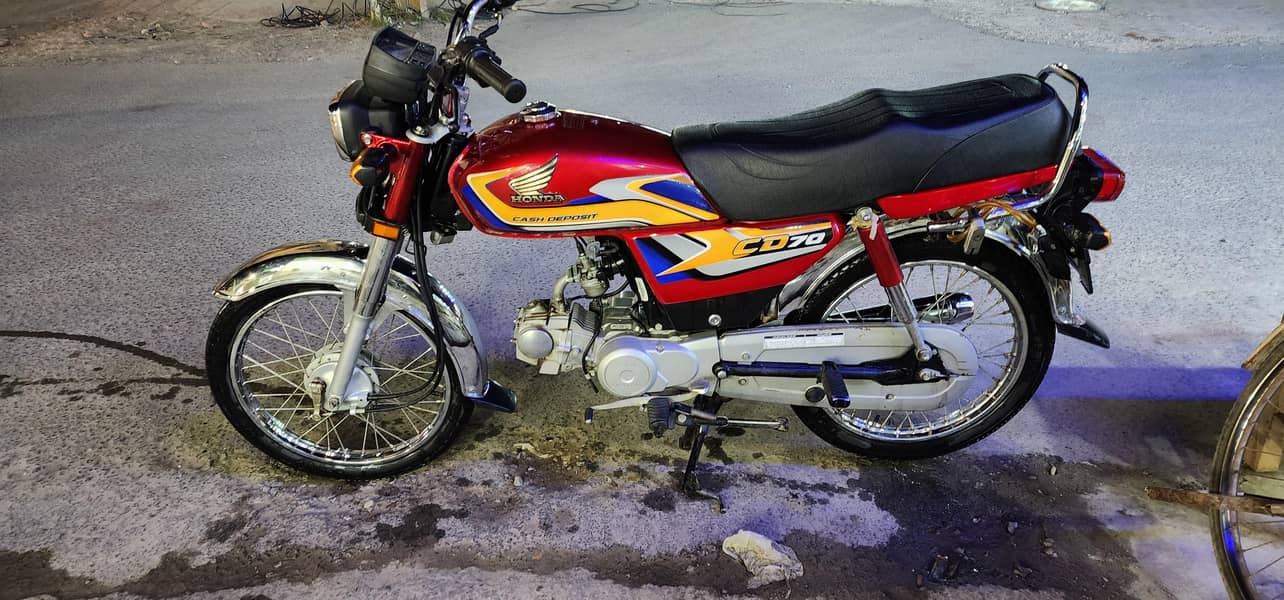 Honda CD70 0