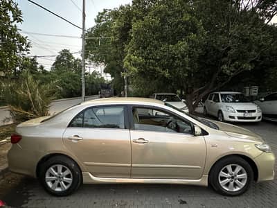 Toyota Corolla Altis 1.6 2012