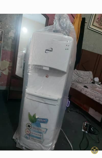 Homage 3wt white Dispenser In Brand new condition