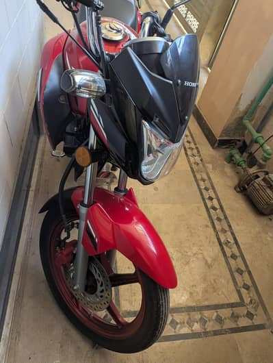 Honda CB 150F
