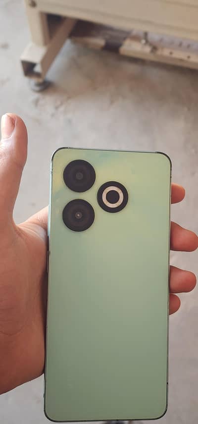 infinix smart 80 Ram 6  Rom 128