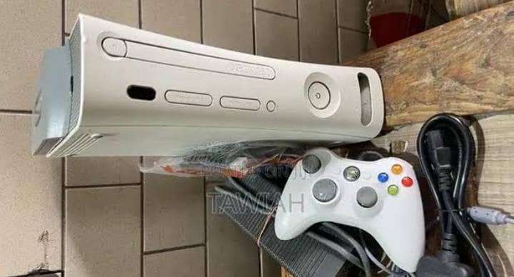 xbox360 slim 0