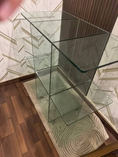 Glass shelf